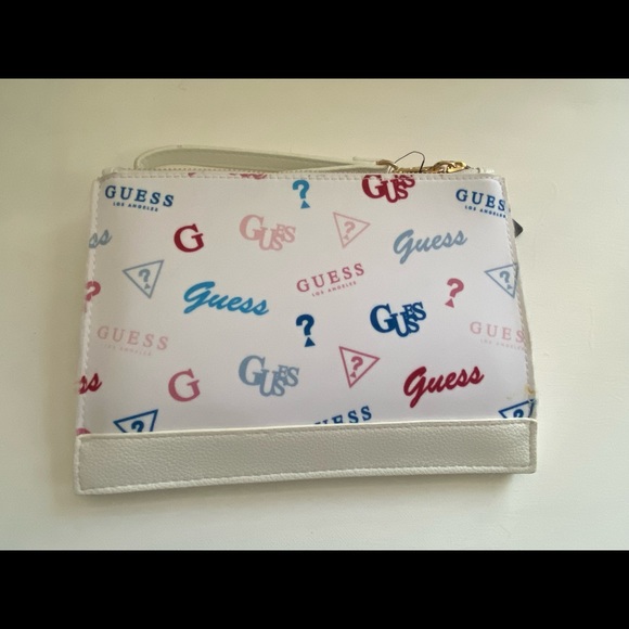 New GUESS Women’s White logo wristlet - Picture 3 of 6